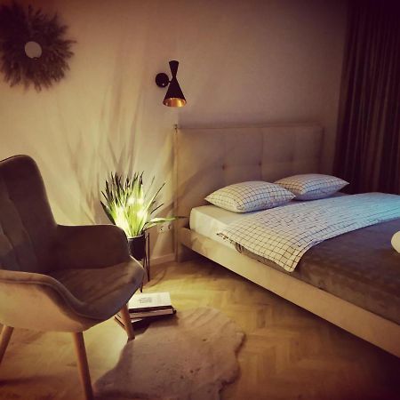 Cosy Old Town Apartment Клайпеда Екстериор снимка